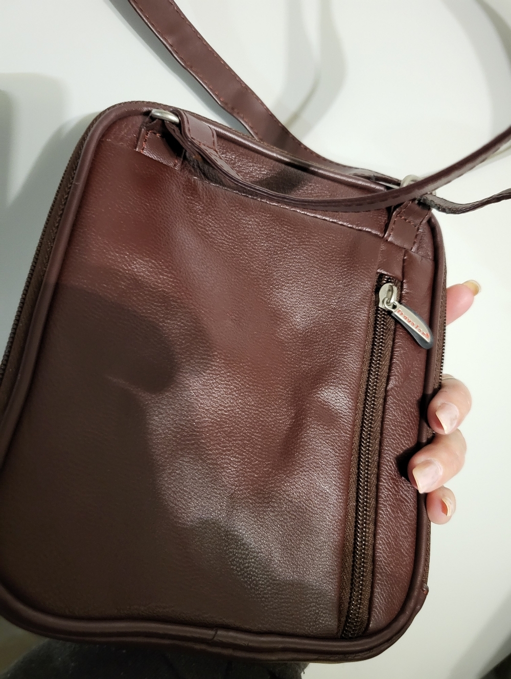 TRAVELON ANTI THEFT LEATHER CROSSBODY BAG - Picture 5 of 11